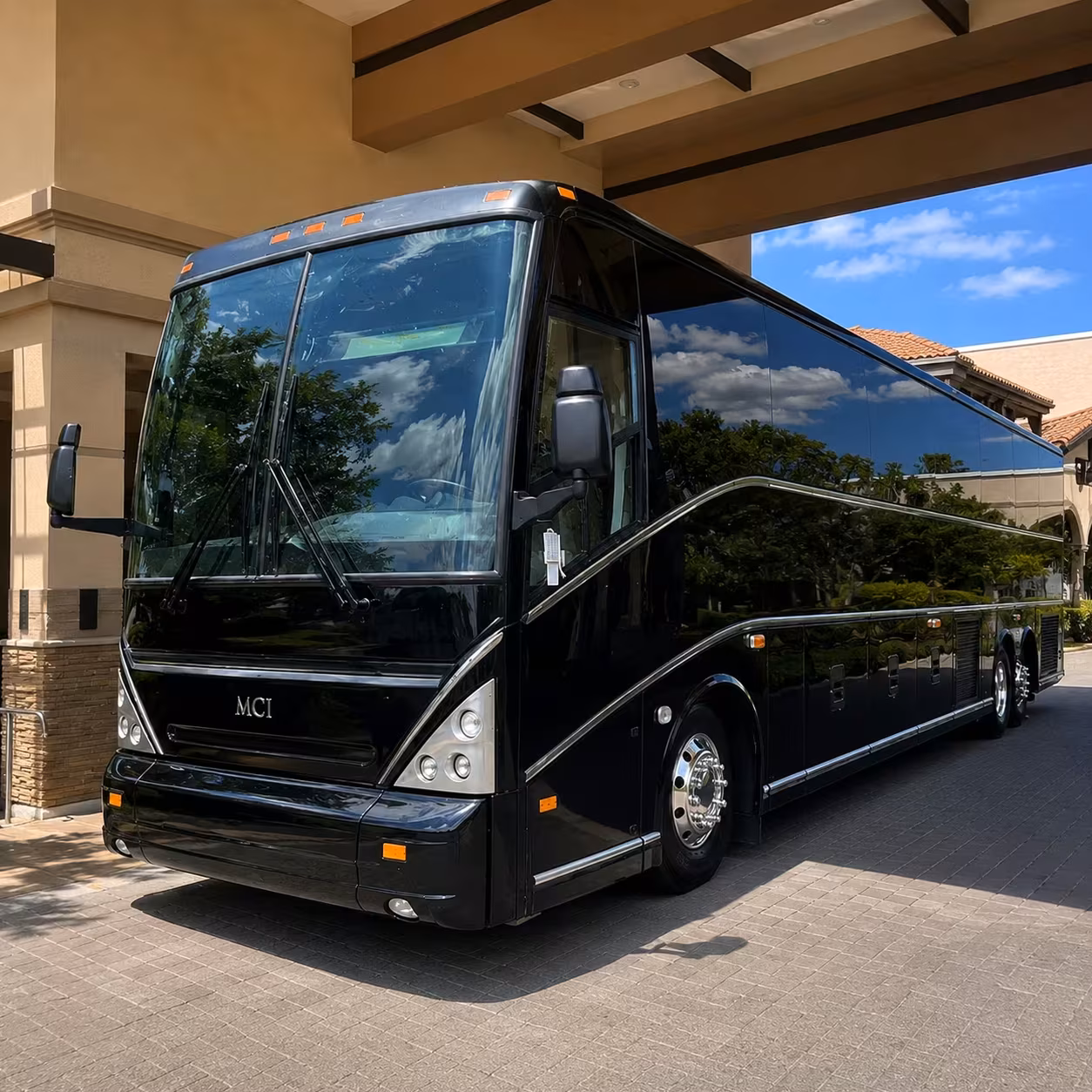 surprise concert bus rentals to desert diamond arena